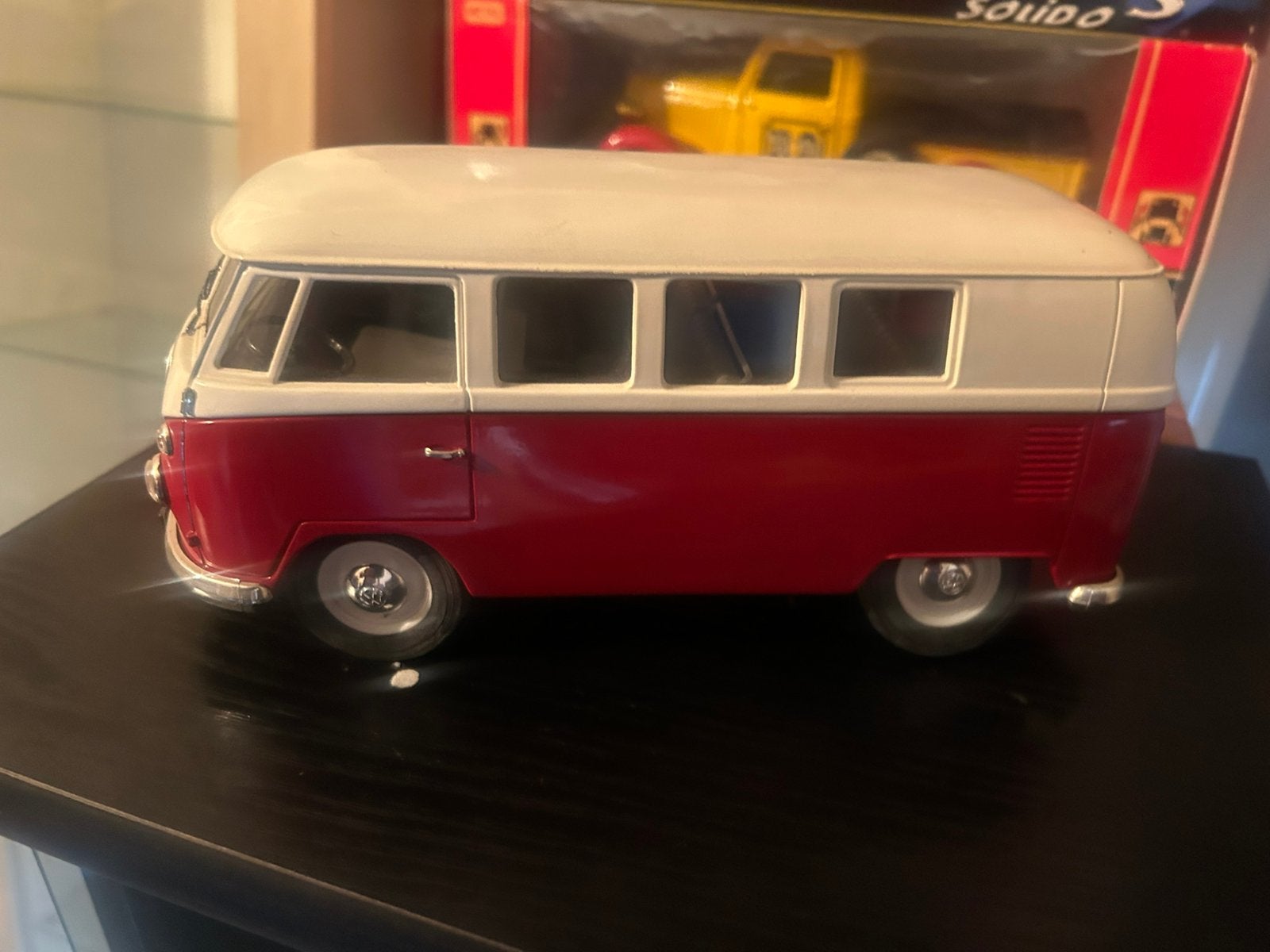 Fourgonnette Volkswagen, Hobby & Loisirs créatifs, Voitures miniatures | 1:18, Enlèvement ou Envoi, Comme neuf