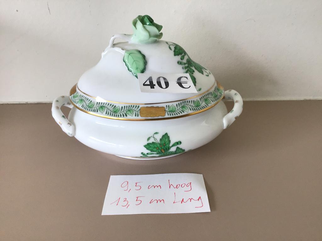 Bocal Herend Apponyi vert avec couvercle 6017/AV, Antiquités & Art, Antiquités | Porcelaine, Enlèvement ou Envoi