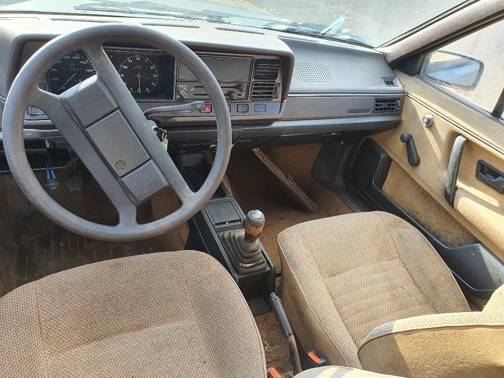 Schuurvondst Volkswagen Passat 1.6 Diesel 1987 | 177.261 km, foto 6