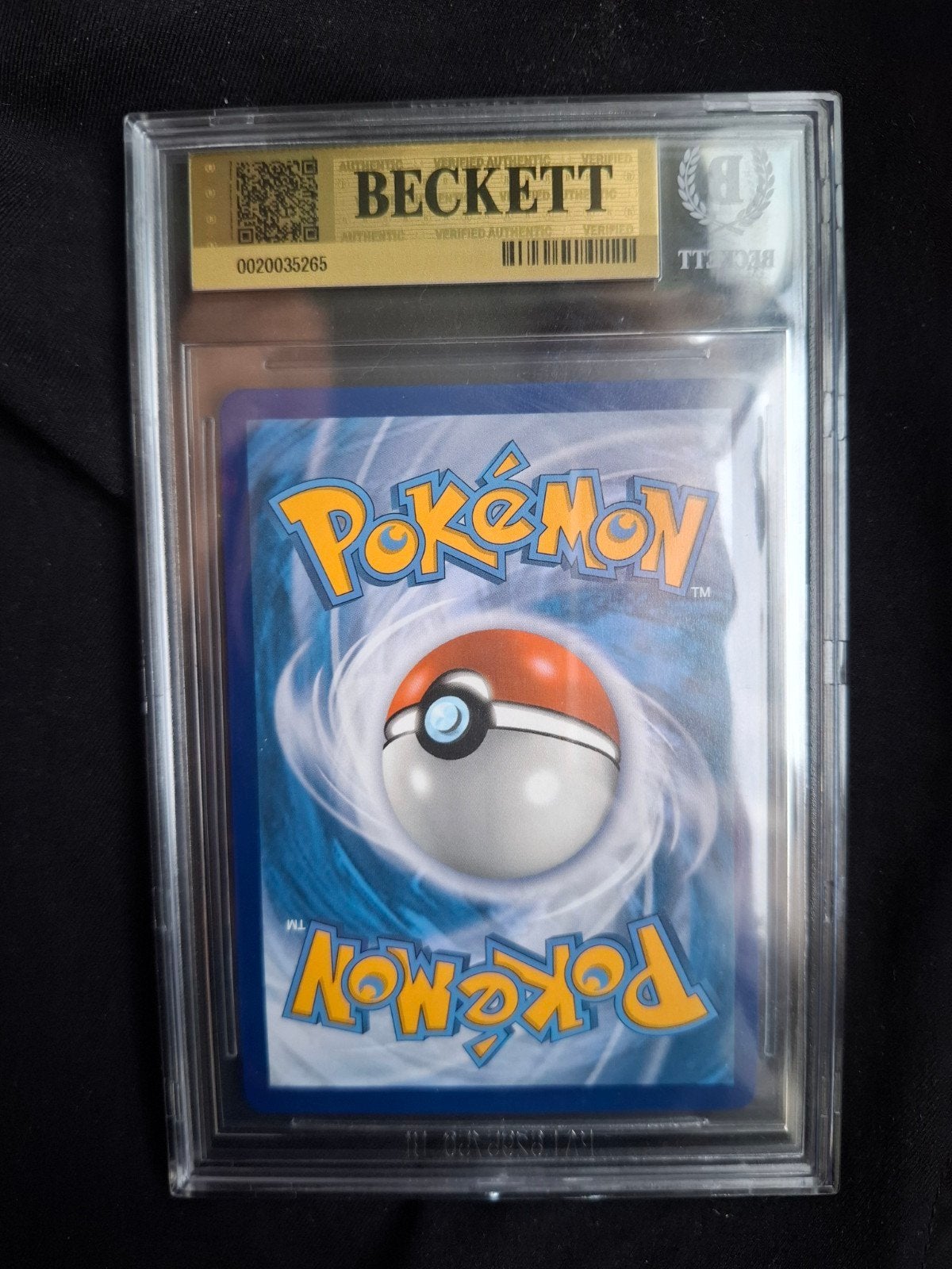 Charizard promo SWSH 050 , 9.5, Ophalen of Verzenden