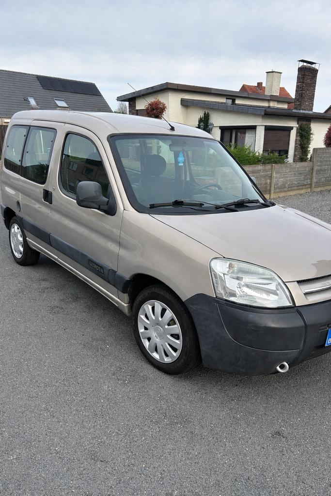 Citroen berlingo met 5 zitplaatsen, Auto's, 4 deurs, Monovolume, 1600 cc, Berlingo