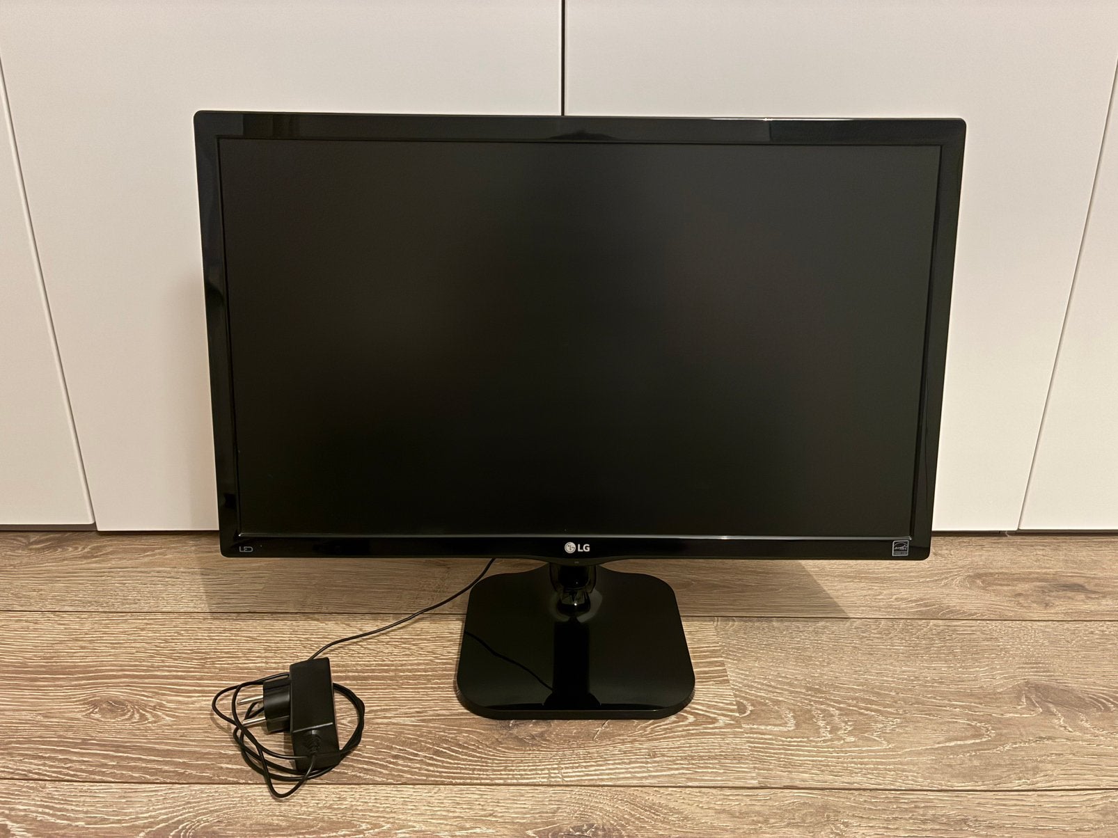 Zwart LG computerscherm, Computers en Software, Ophalen, Zo goed als nieuw, HDMI