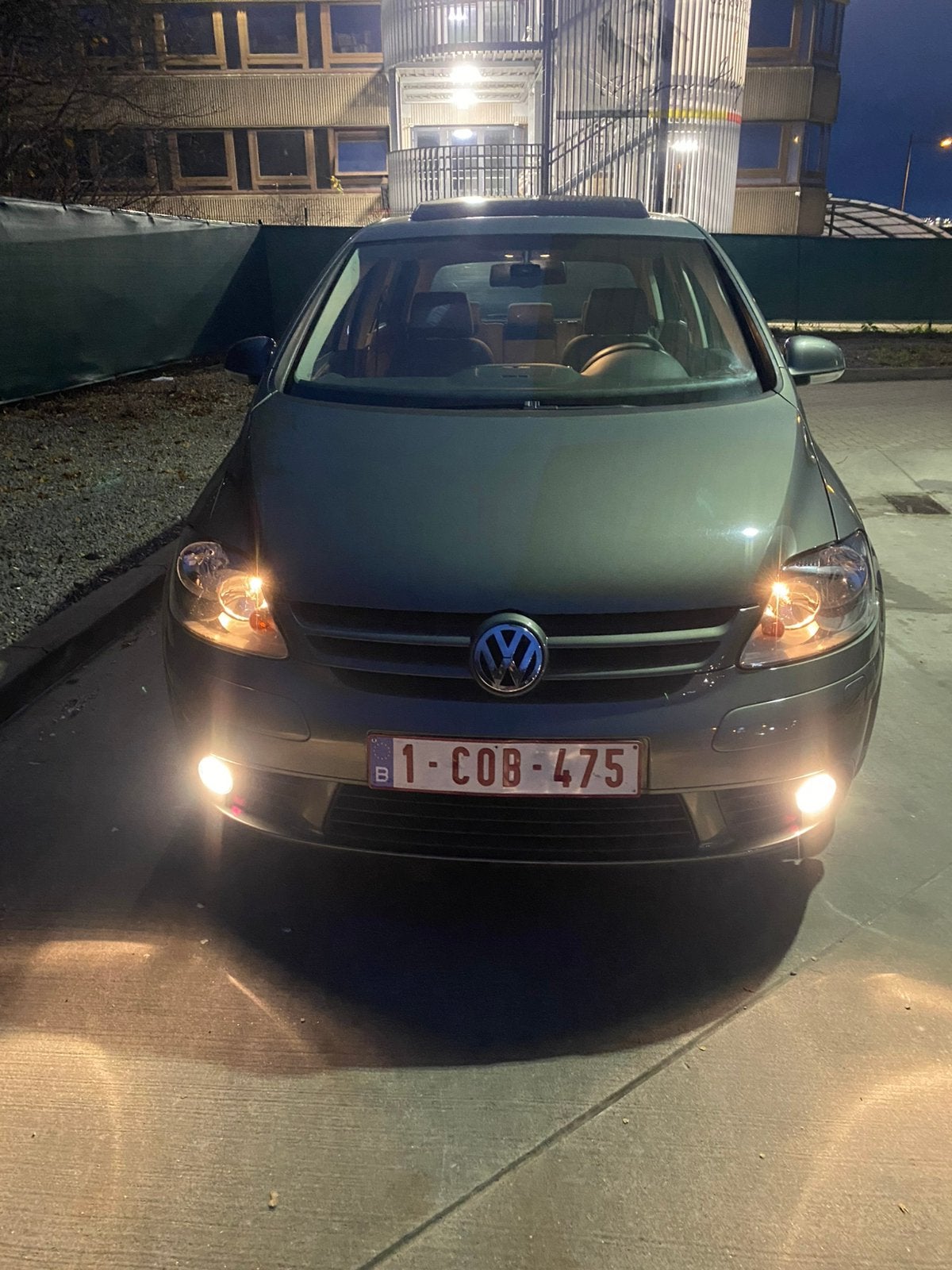 Golf plus 1.6 essence 116 chx 6vitesses, 4 cilinders, 1600 cc, 5 deurs, Euro 4