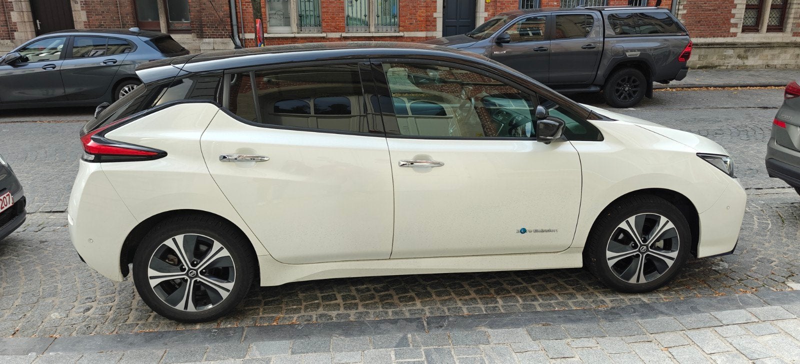 Nissan leaf 62kw Tecna elektrische auto, Auto's, Dealer onderhouden, Zwart, Wit, Leder