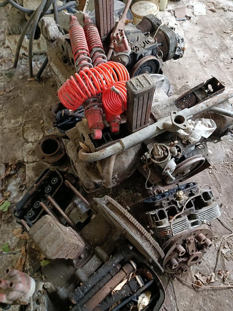 Kever motoren op te kuisen in orde zetten D,F,F,AS onbekend, Auto-onderdelen, Ophalen, Gebruikt, Volkswagen