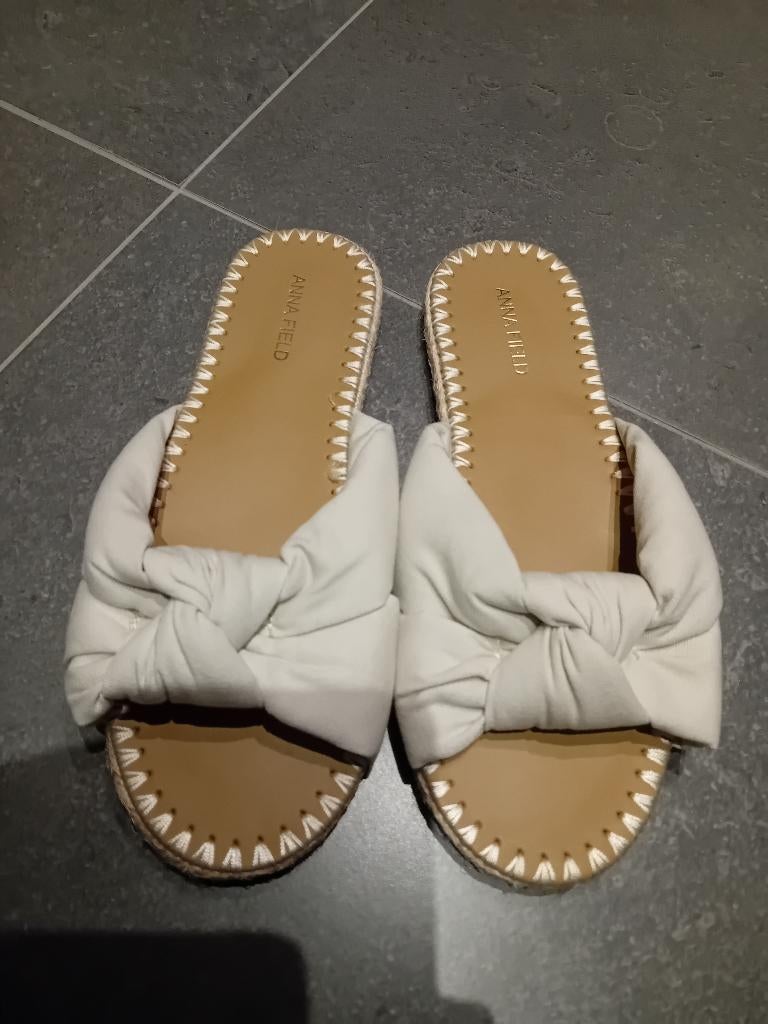 Slippers " knot" nude m37, Anna Field, Overige kleuren, Nieuw, Ophalen