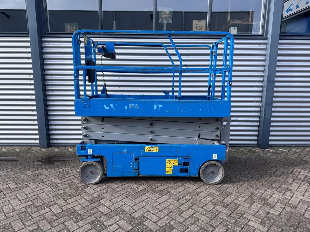 Genie GS2646 Hoogwerker Schaarhoogwerker (bj 2013), Articles professionnels, Machines & Construction | Ascenseurs, Échafaudages & Échelles
