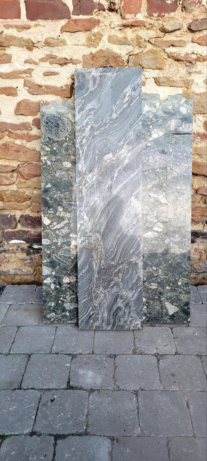 Pierre en granit, Enlèvement, Comme neuf