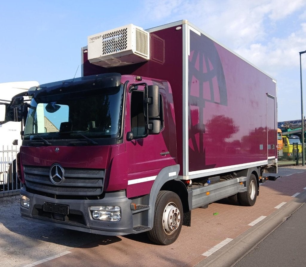 Mercedes Atego 12ton met laadbak (52), Auto's, Automaat, Euro 6, Mercedes-Benz, Bedrijf