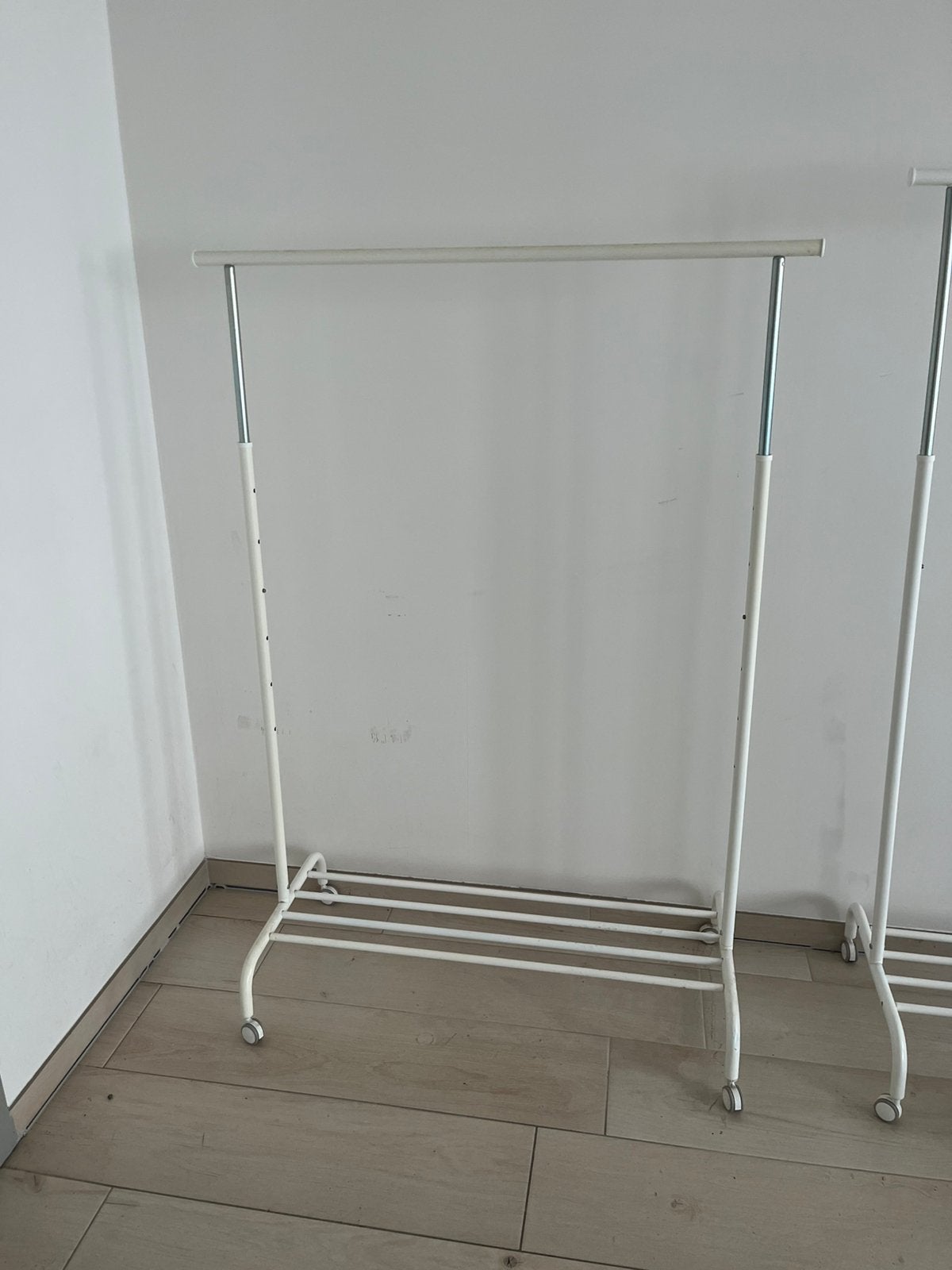 Portant à vêtements, Ophalen, Zo goed als nieuw