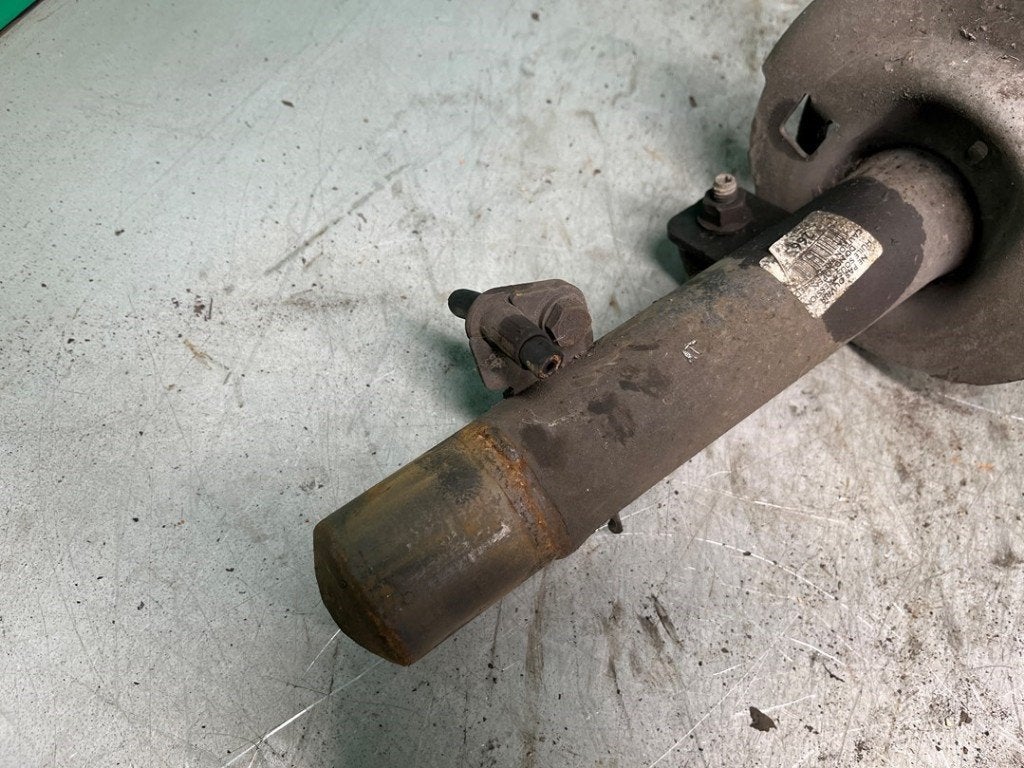 AMORTISSEUR OU ABSORBEUR DE CHOC AVANT DROIT Peugeot, Kontakt-peugeot@peugeot.com, Utilisé, Peugeot Deutschland GmbH, Bahnhofsplatz
65423  Rüsselsheim, DE