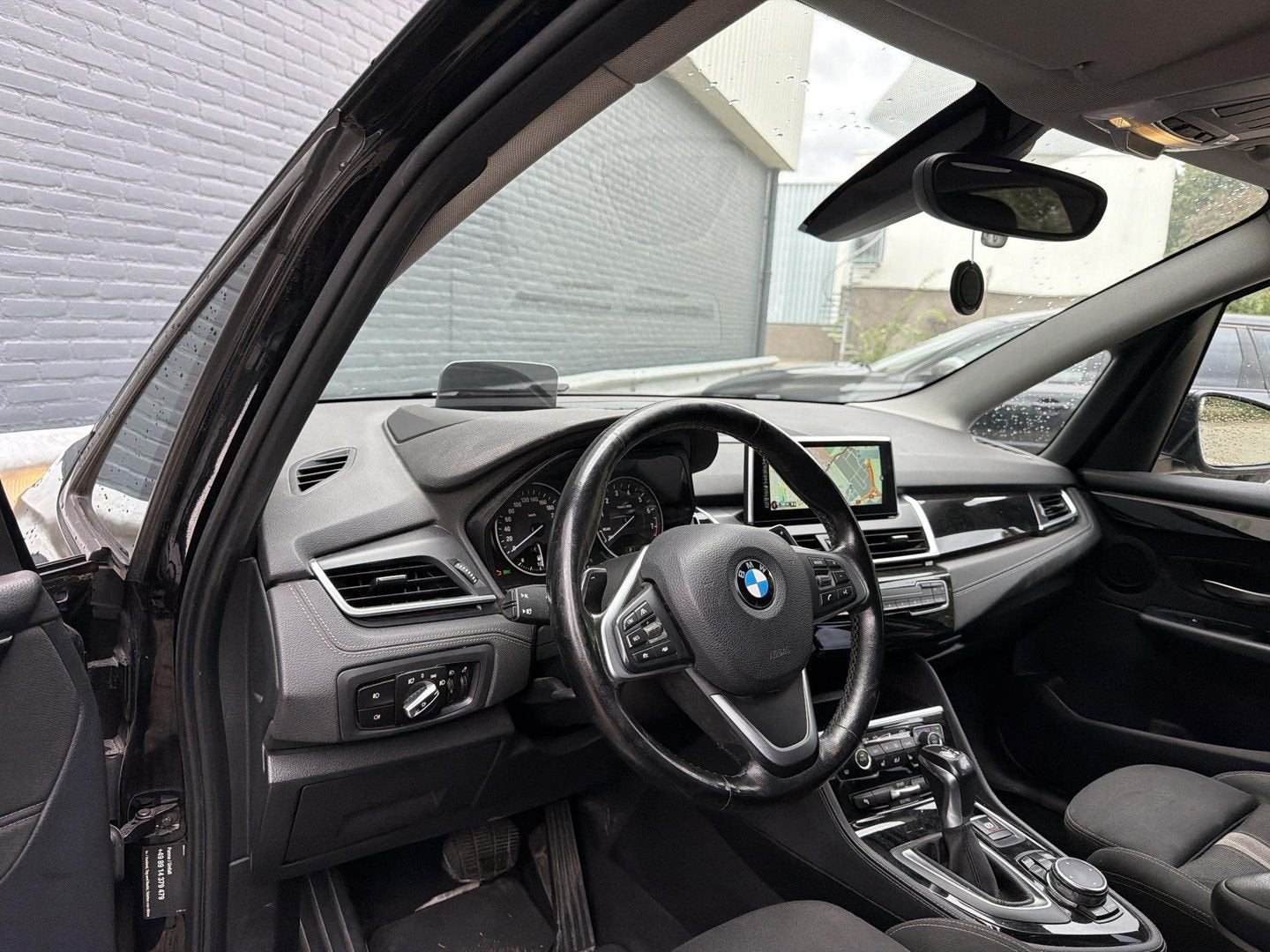 BMW 220 Gran Tourer 2-serie 220i M Sport 7p. | HUD | Camera, Auto's, Automaat, Monovolume, 2 Reeks, Zwart