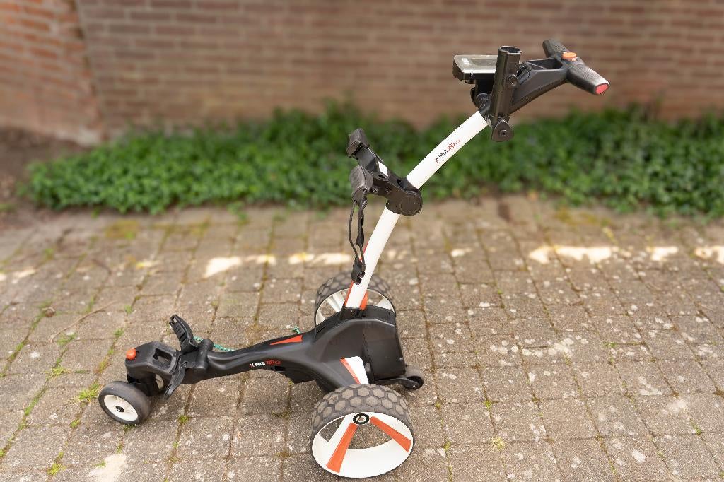 Golf trolley elektrisch aangedreven, Ophalen, Gebruikt, Set