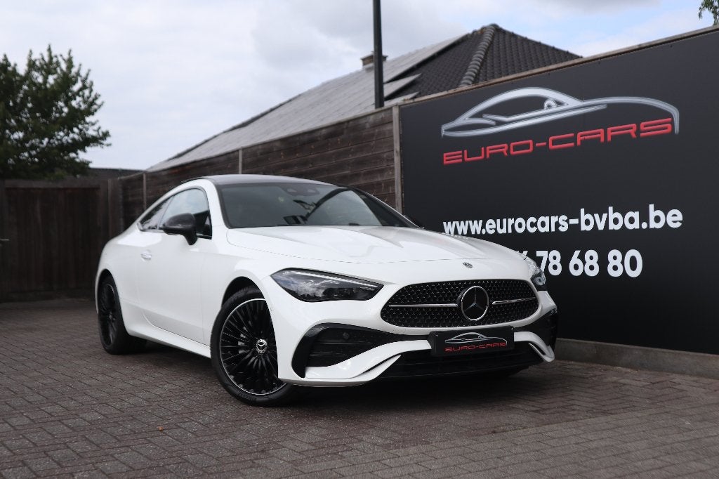 CLE 300 E-Hybride/AMG/ HEADUP/PANODAK/CAMERA/DISTRONIC/TOP!!, Autos, Mercedes-Benz, Cuir et Alcantara, Achat, Euro 6, Entretenue par le concessionnaire