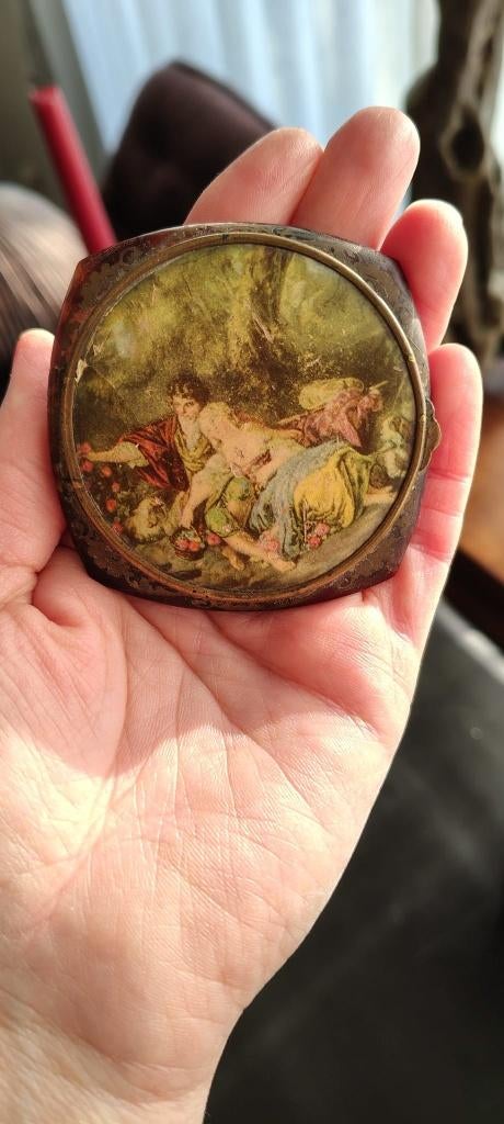Powder compact, Bijoux, Sacs & Beauté, Enlèvement ou Envoi, Comme neuf