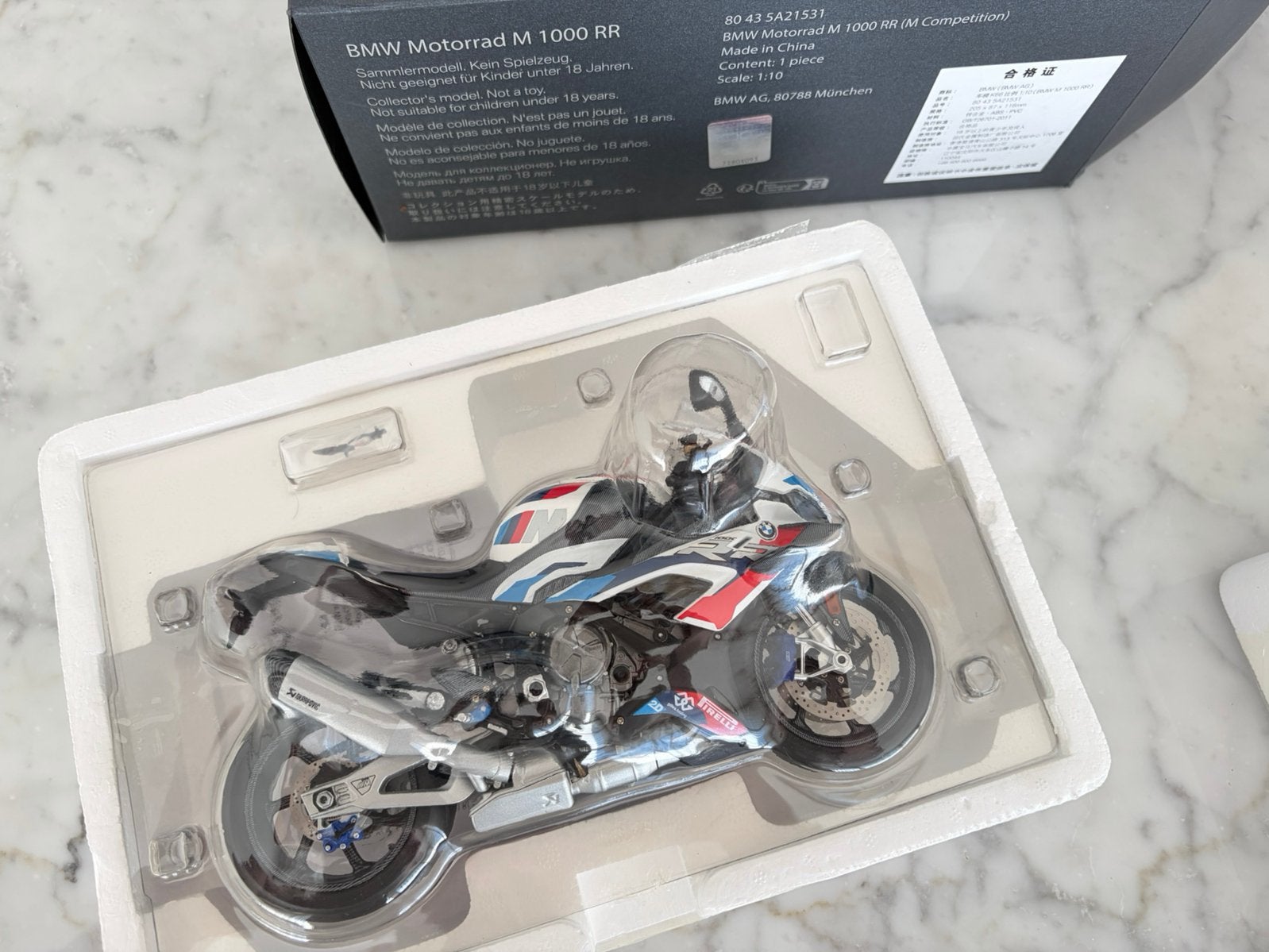 Schuco 1/10 BMW M1000RR Mcompetition, Ophalen of Verzenden, Zo goed als nieuw