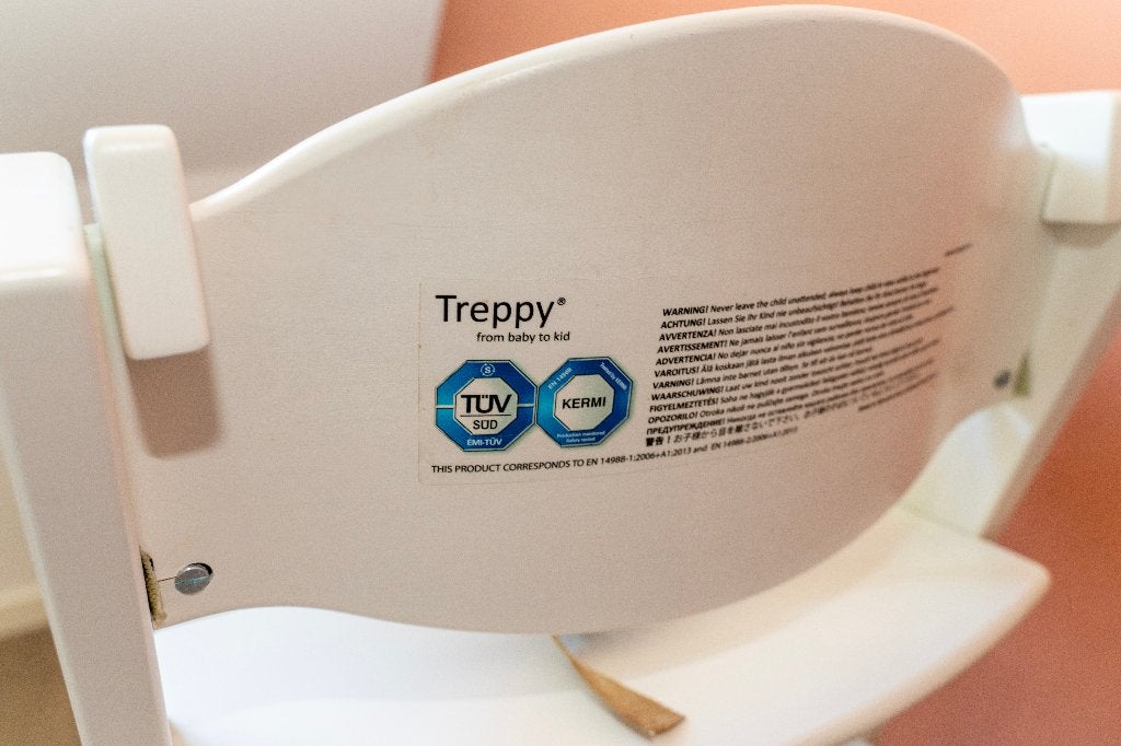 Witte Treppy meegroeistoel + kussen + Maxi-Cosi adapter, Ophalen, Zo goed als nieuw, Meegroeistoel, Aanschuifbaar