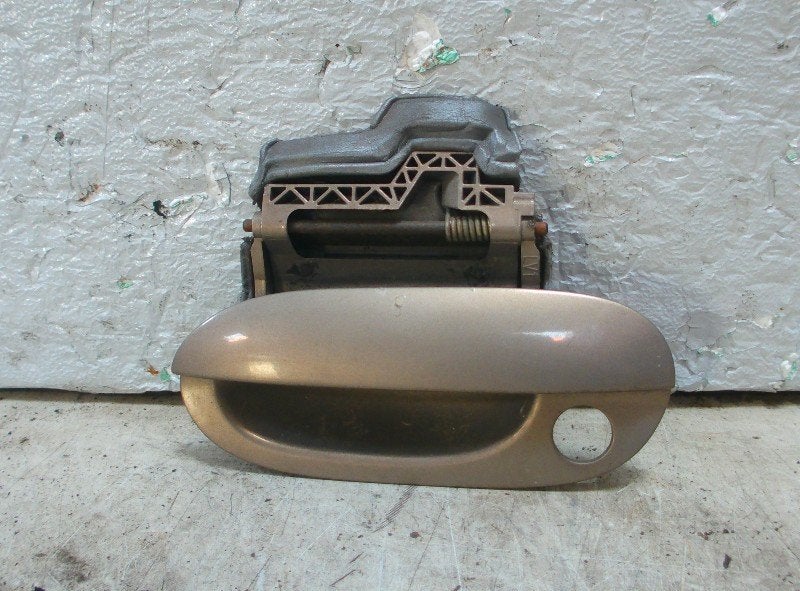 PORTIERGREEP BUITEN LINKS VOOR BMW 5 serie (E39), Gebruikt, Voor, BMW, Petuelring 130
80809  München, DE