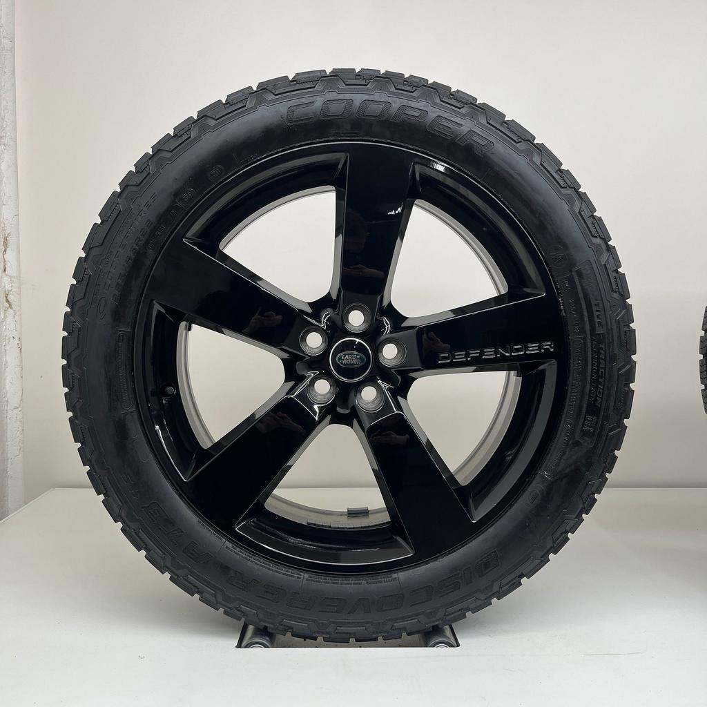 Land Rover Defender - 22 inch - all season, Pneus et Jantes, 4 Saisons, Enlèvement ou Envoi, 285 mm