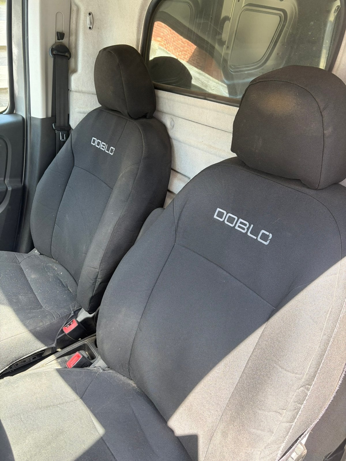 Fiat Doblo Cargo 1.6 Multijet 2016, Voorwielaandrijving, Stof, Zwart, 4 cilinders