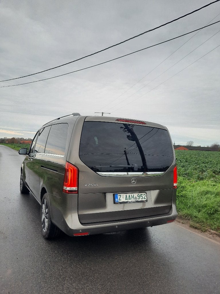 Mercedes v-klasse 250, Auto's, Mercedes-Benz, Automaat, Zwart, Leder, Particulier
