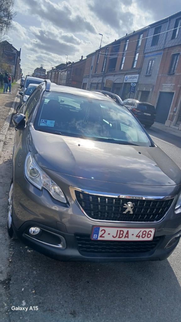 Peugeot 2008 année 2017, Autos, Achat, Particulier, Essence