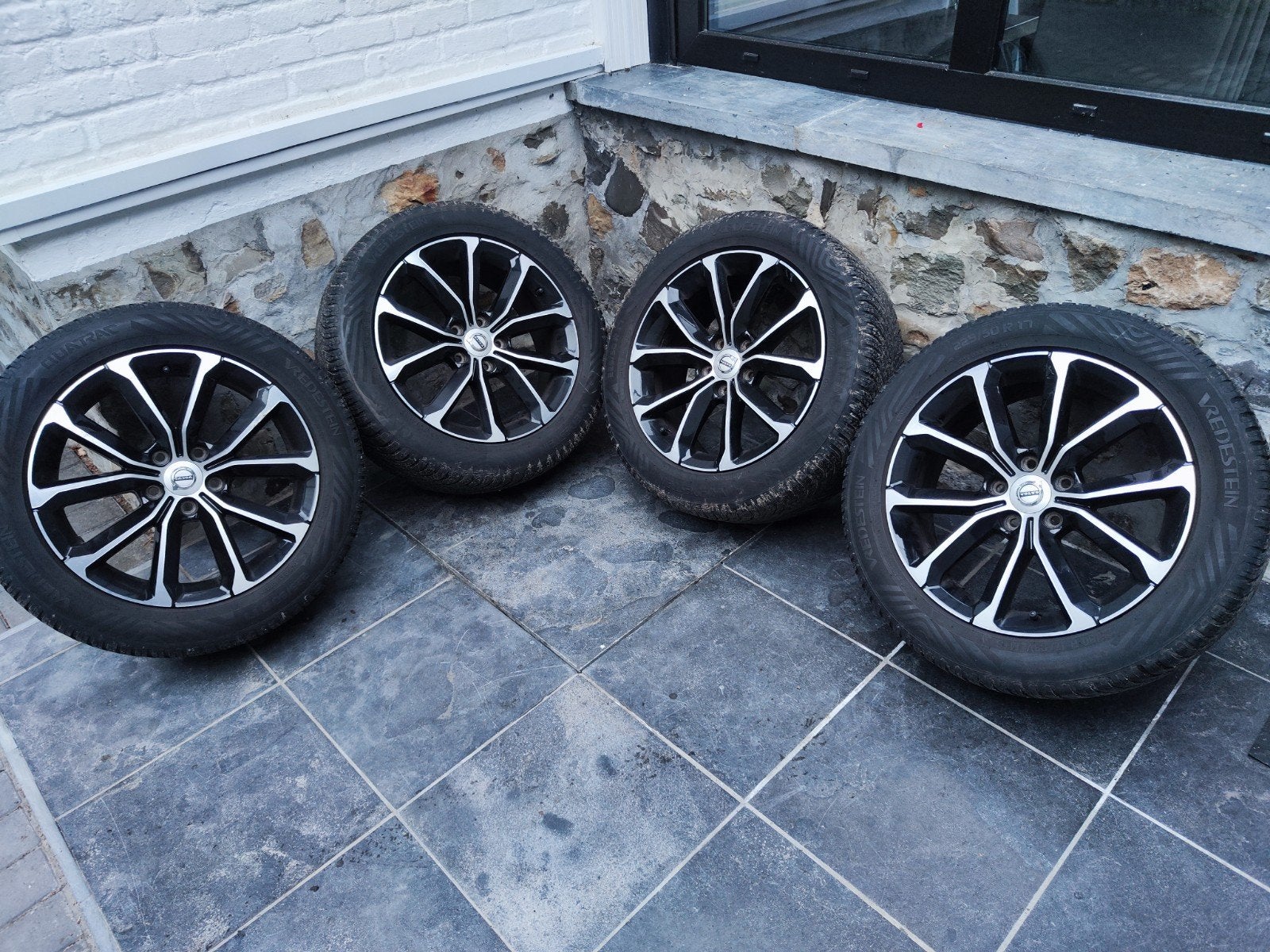 Volvo V60/S60 - 17inch velgen - all season, Auto-onderdelen, Banden en Velgen, Ophalen, Velg(en), 17 inch, All Season