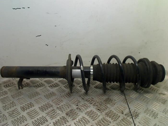 Amortisseur avant droit d'un Toyota Aygo, -, 3 mois de garantie, Toyota, Utilisé