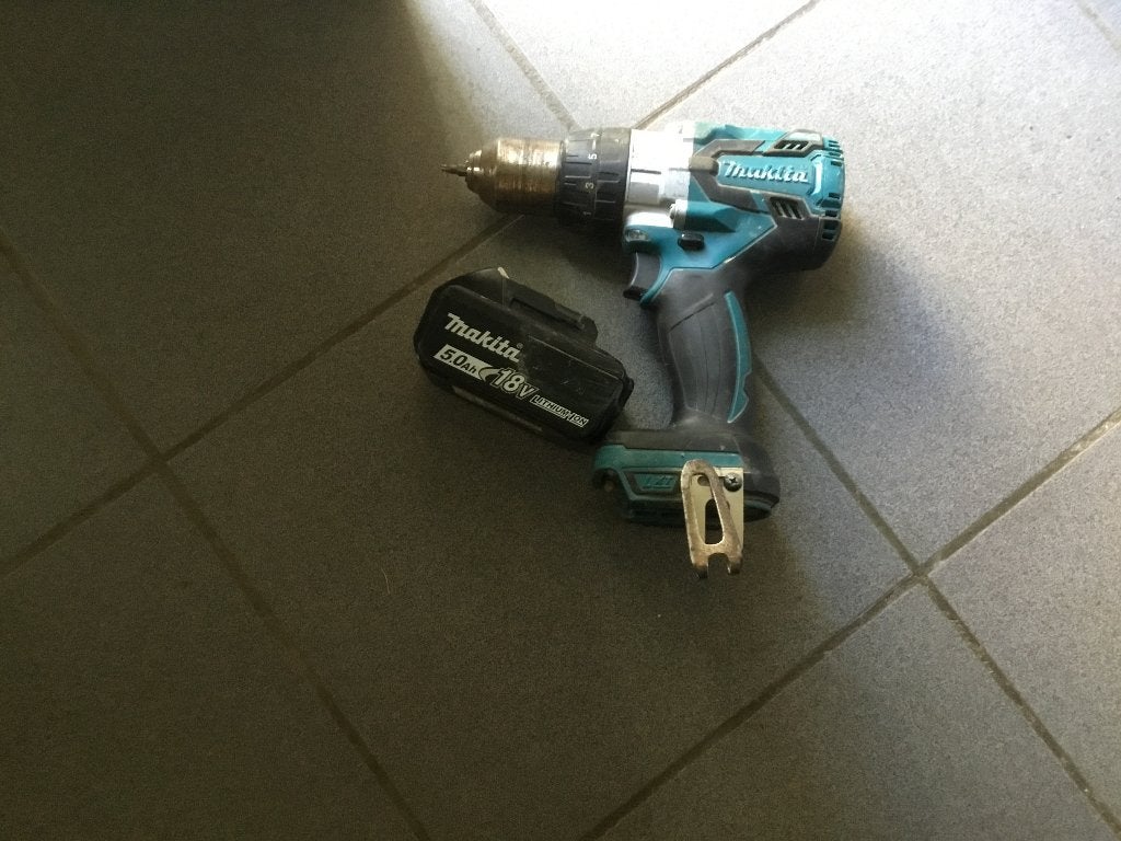Makita schroef/ klop boormachine accu, Ophalen, Boormachine