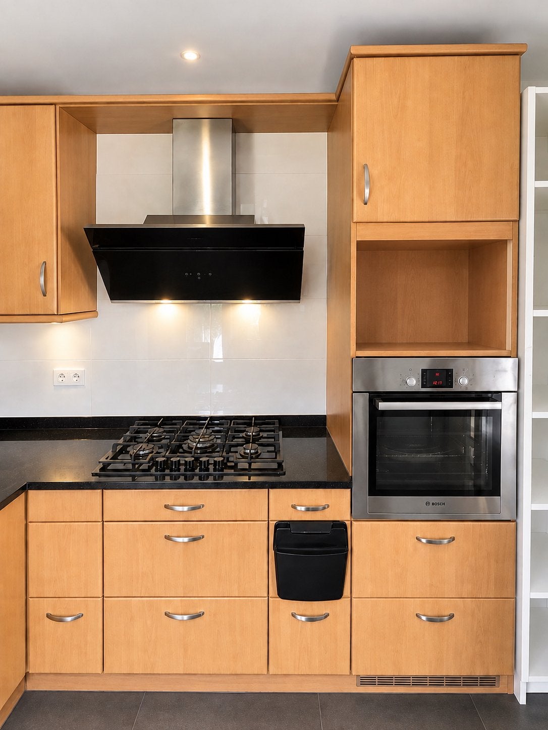 Cuisine complète en L avec électroménager – Bosch, Maison & Meubles, Granit ou Pierre, Autres couleurs, Enlèvement, Utilisé