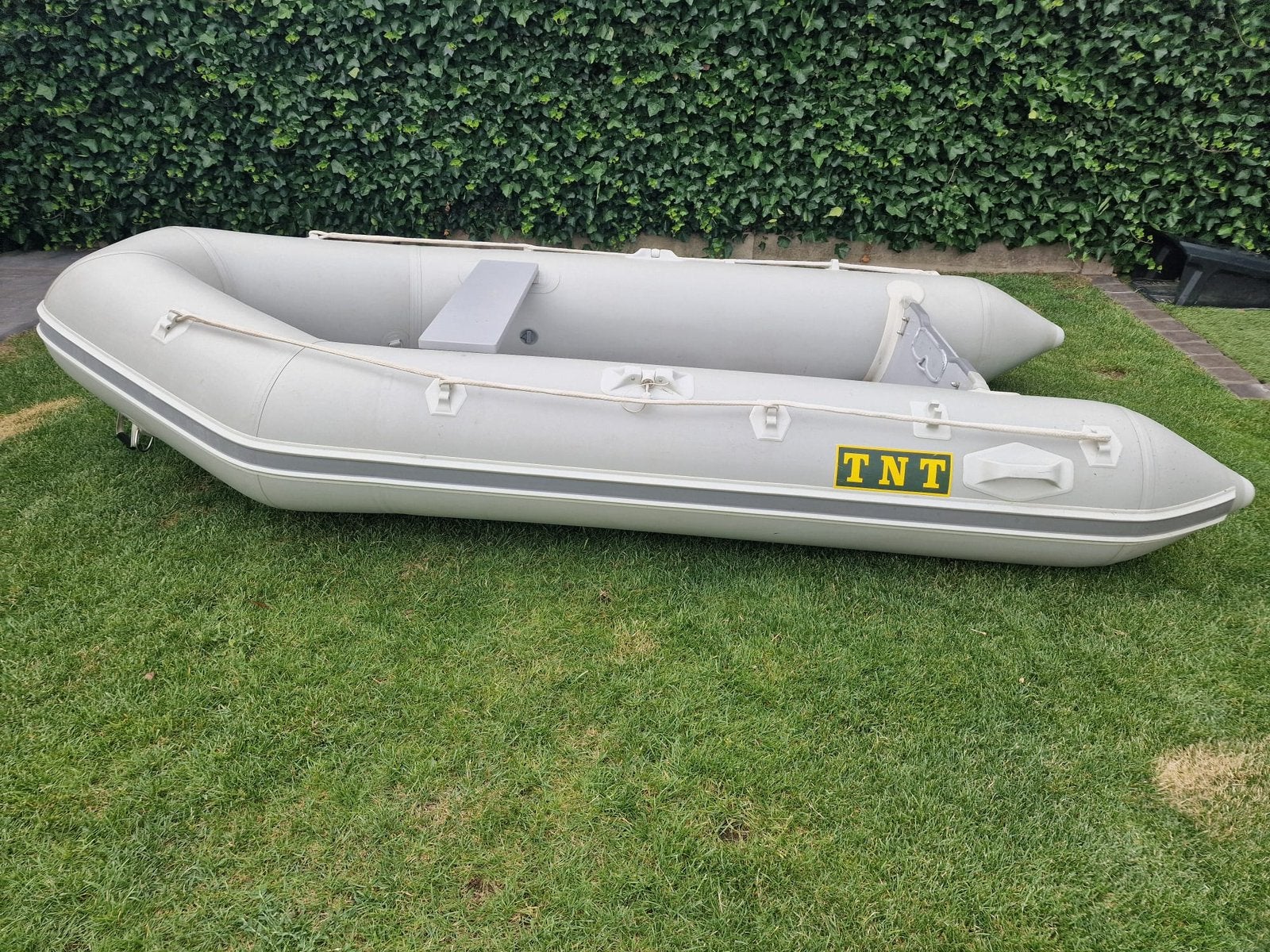 Rubber motor bootje 15 pk ( ruilen kan ook), Sports nautiques & Bateaux, Canots pneumatiques, Enlèvement, Comme neuf