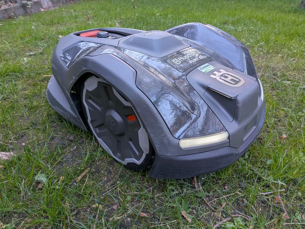 Husqvarna automower 410XE Nera Epos Bj2025, Tuin en Terras, Robotmaaiers, Ophalen of Verzenden