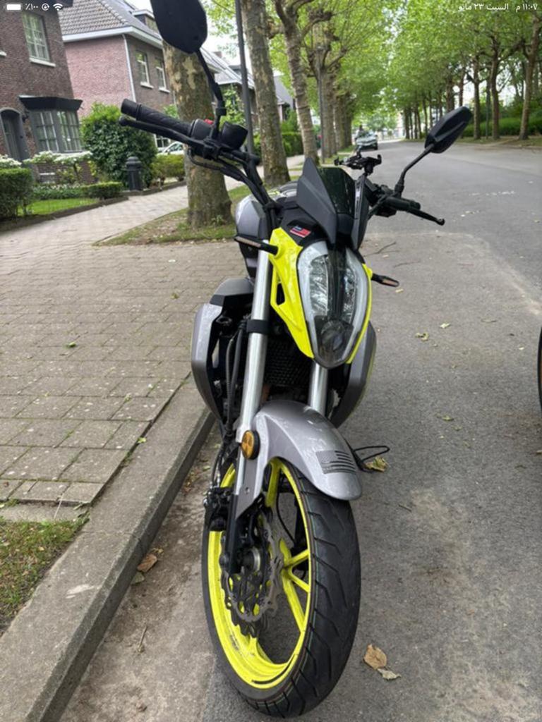 UM125cc, Motoren, Gebruikt, Particulier, 125 cc, 11 kW of minder