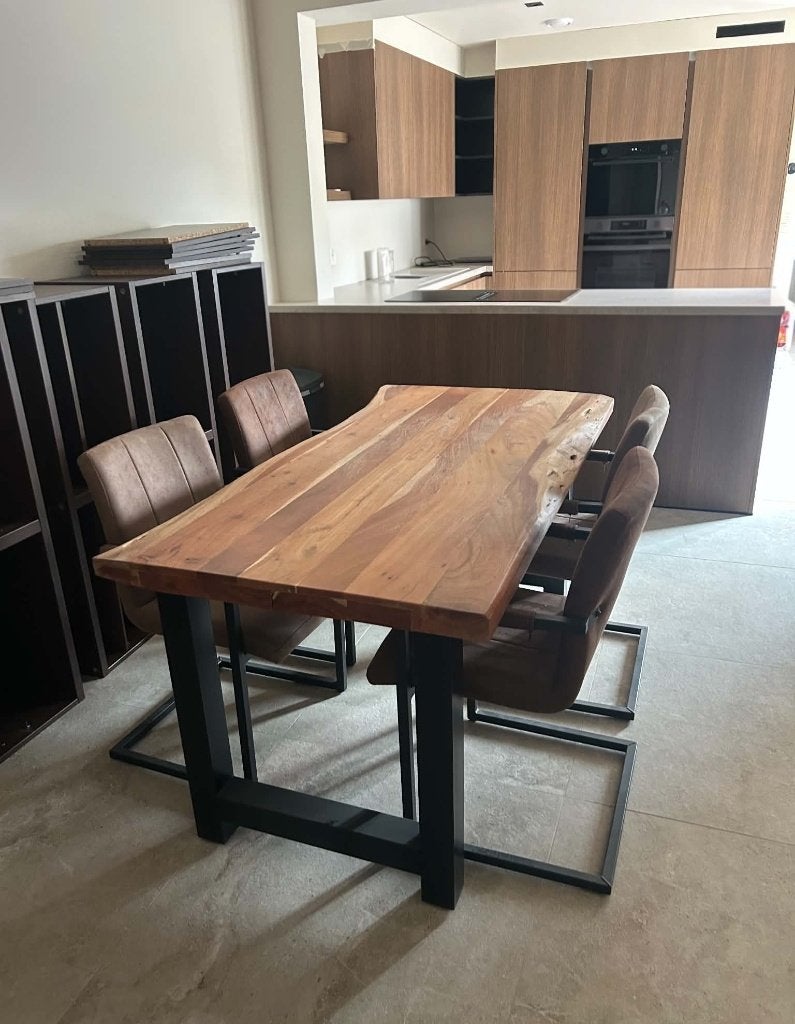 Mangohouten eettafel + 4 stoelen (eventueel tv-kast), Huis en Inrichting, Zo goed als nieuw, Vijf personen of meer, Rechthoekig