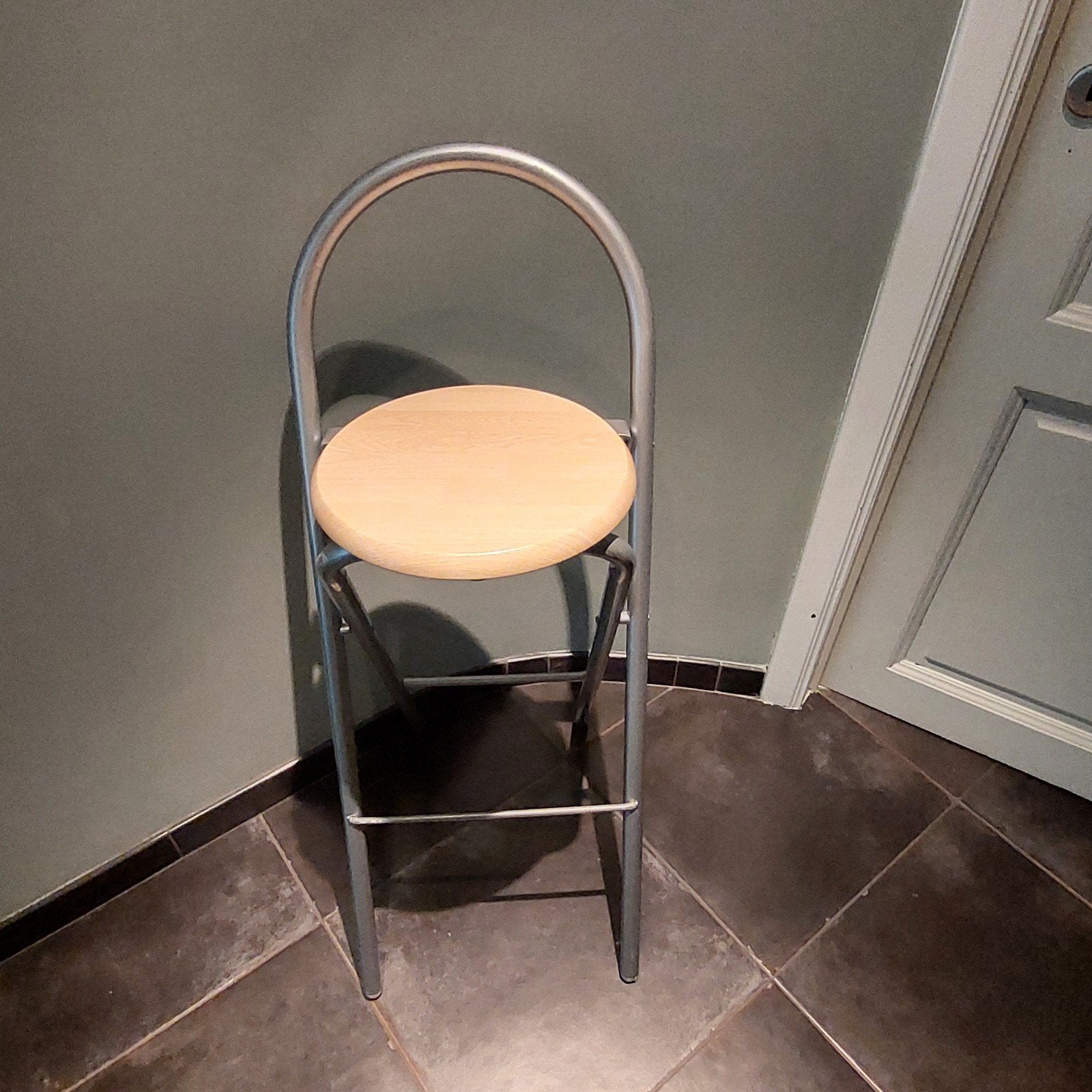 Tabouret de bar pliable, Maison & Meubles, Tabourets de bar, 1 tabouret, Comme neuf, Enlèvement, Bois