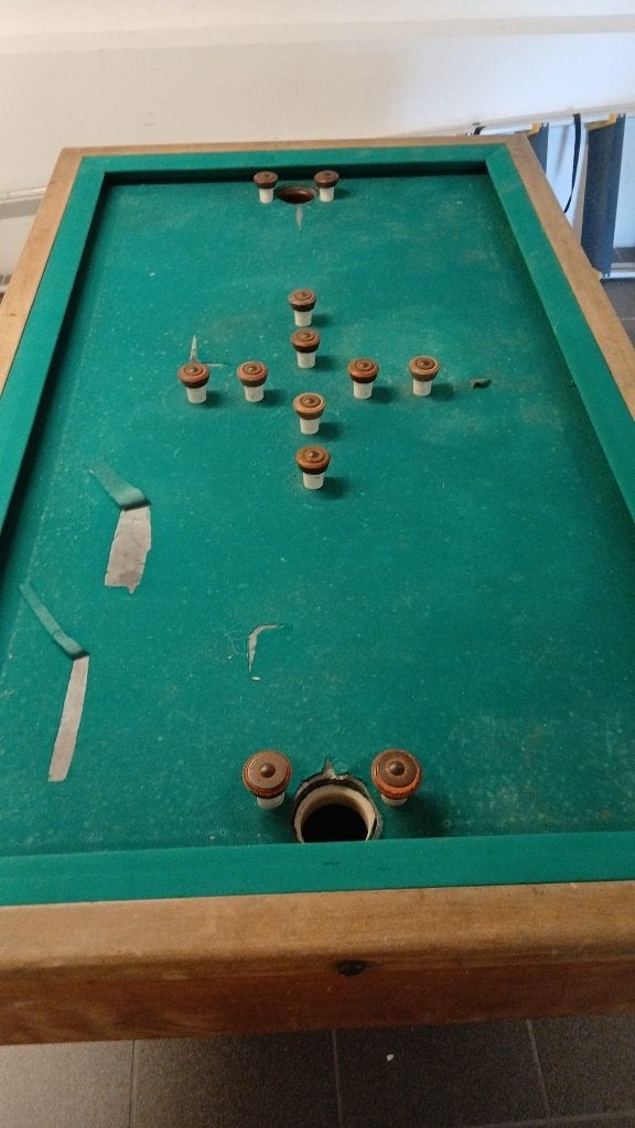 oude biljartafel vanuit cafe begin jaren 1900, Ophalen