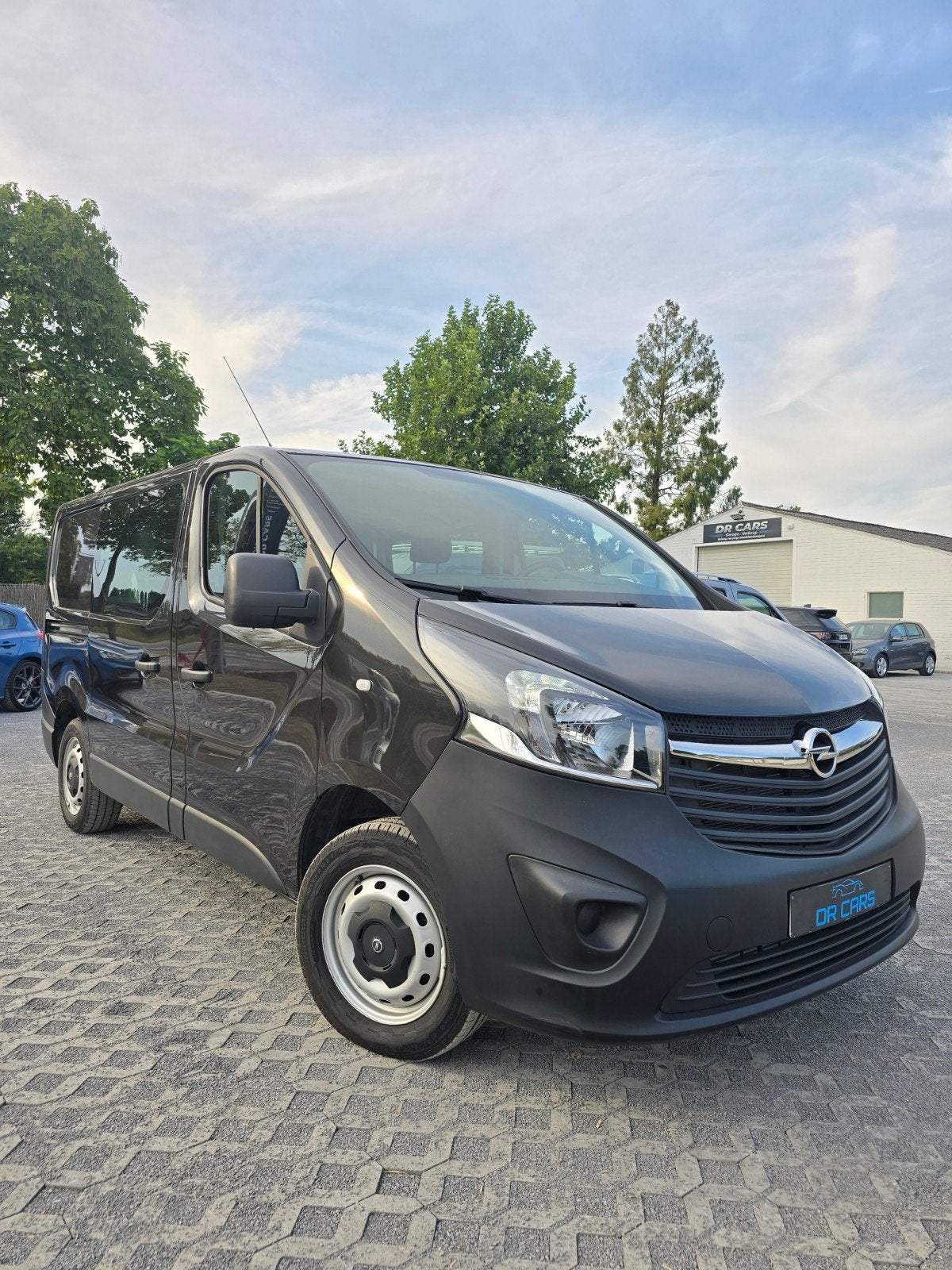 Opel Vivaro à cabine double 6Pl Light Freight//Navi/Pdc/Crui, Vivaro, Euro 6, Entreprise, Boîte manuelle