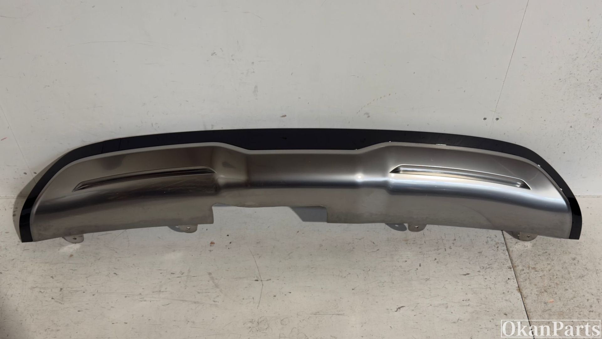 Kia e-Niro II Diffuser 86666-AO010 86699-AO000, Info@fabrikant.eu, Fabrikantstraat 1
1000 AA  Amsterdam, NL, Achter, Bumper