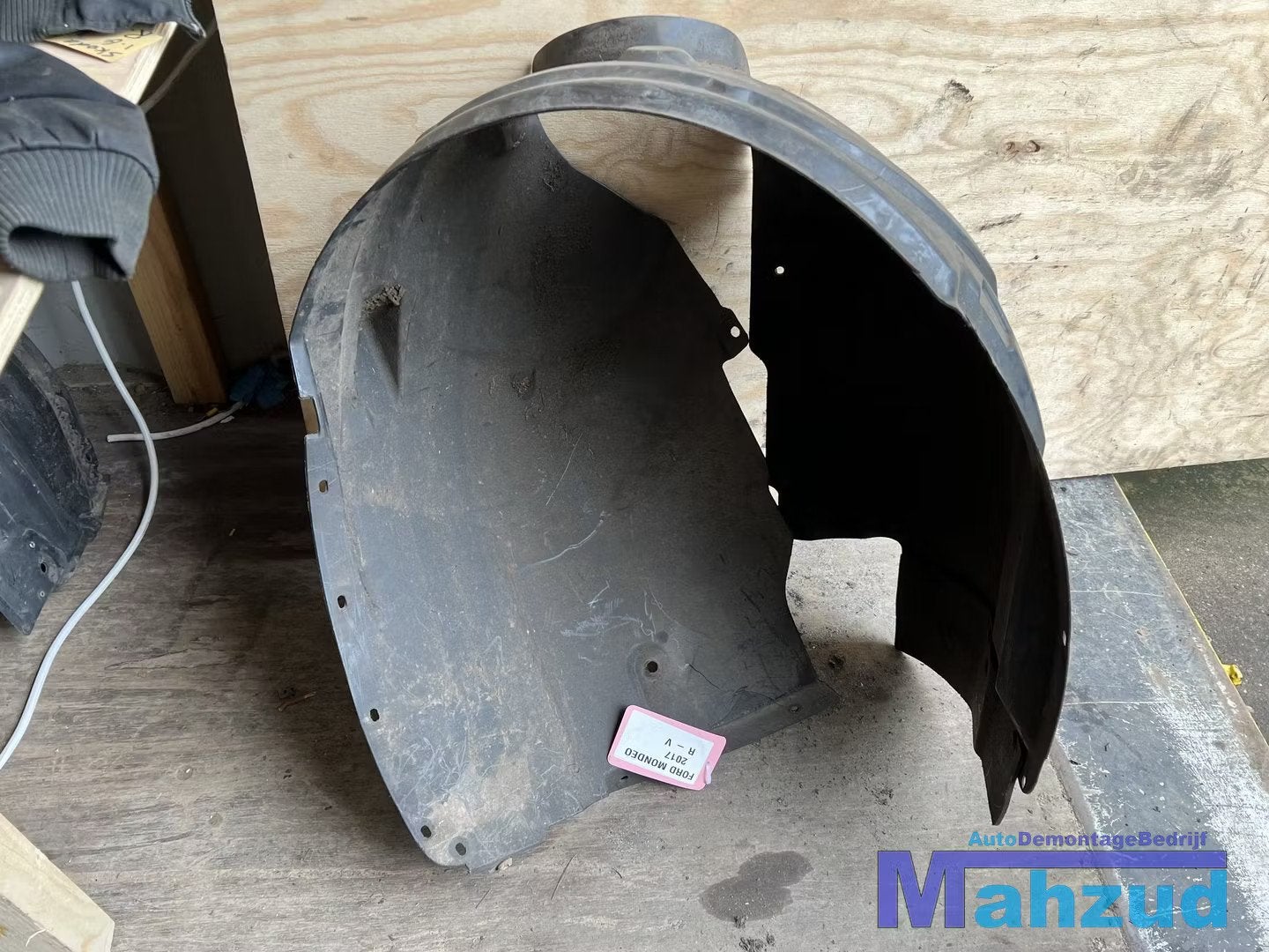 FORD MONDEO 5 SW rechts voor modderkuip wielkuip 2012-2021, Info@ford.com, Avant, Ford Motor Company, American Road 1
48126  Dearborn