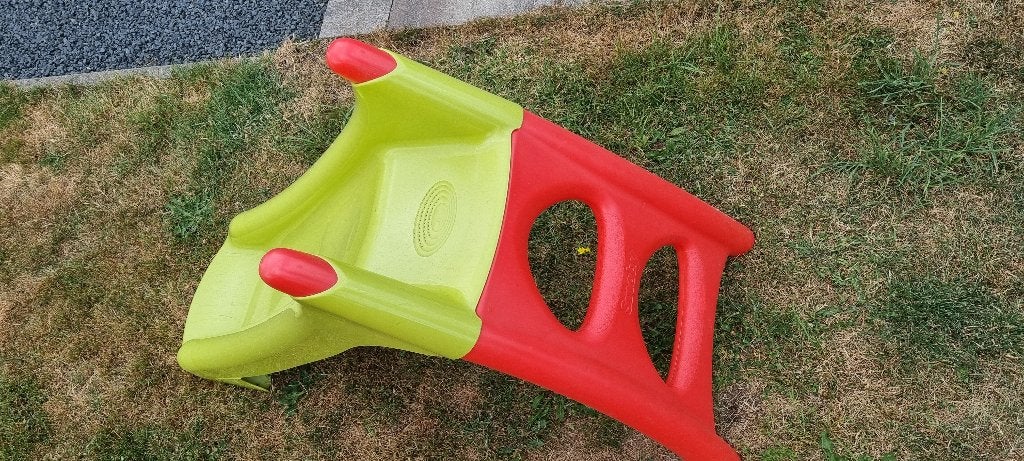Smoby XS glijbaan met wateraansluiting, Enfants & Bébés, Jouets | Extérieur | Aires de jeux, Enlèvement, Utilisé, Toboggan