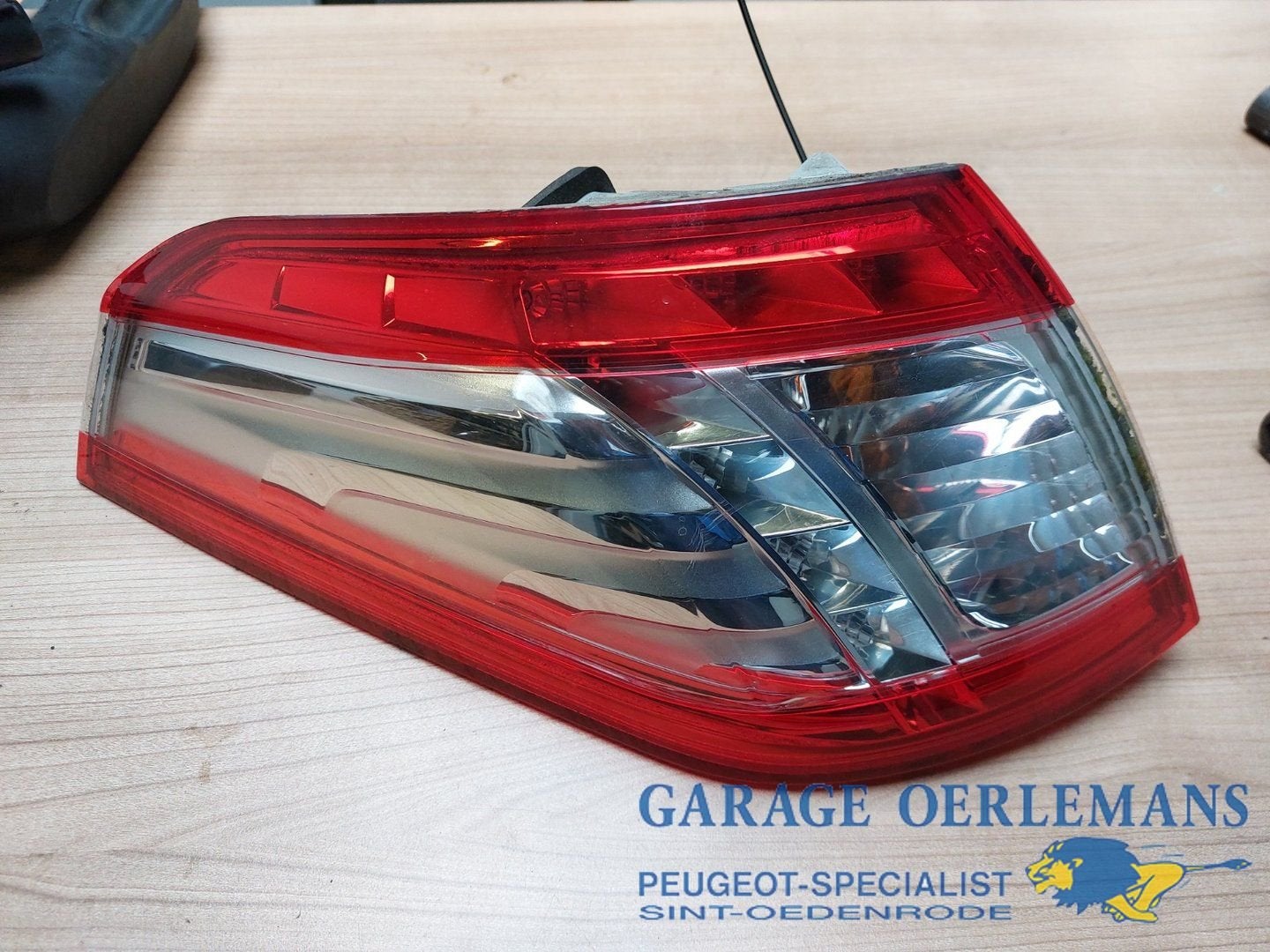 achterlicht links peugeot 508 sw 1.6 thp 9686779580, Gebruikt, -, -, ARN erkend
