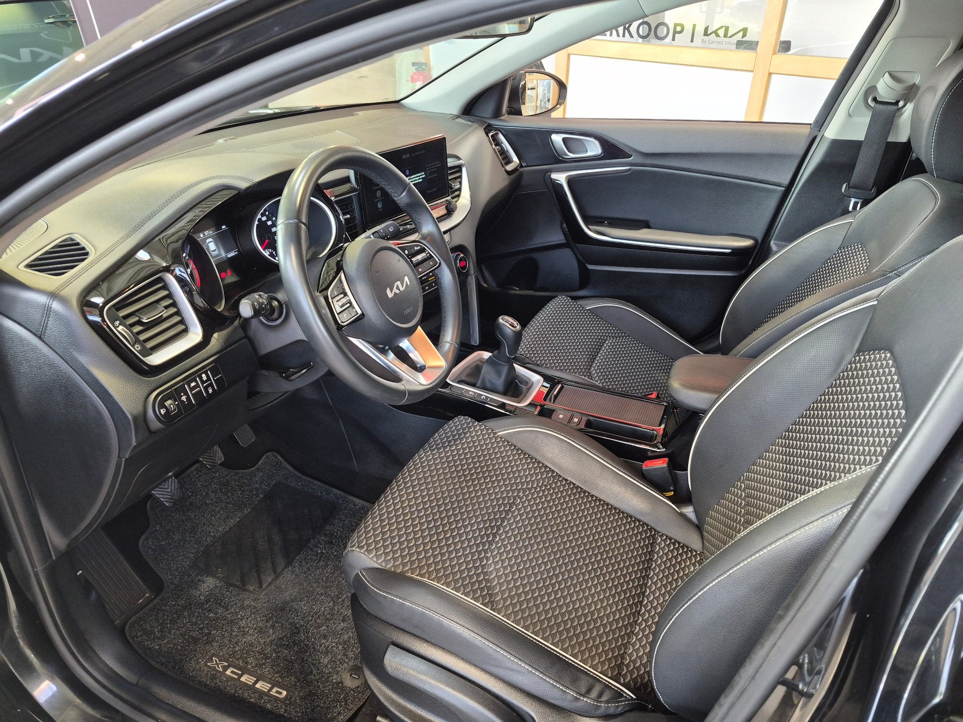 Kia Xceed T-GDi ISG Pulse - LEZ VALID 2035 - 48M KIA WARRANT, Auto's, Kia, Parkeersensor, XCeed, Gebruikt, Overige kleuren