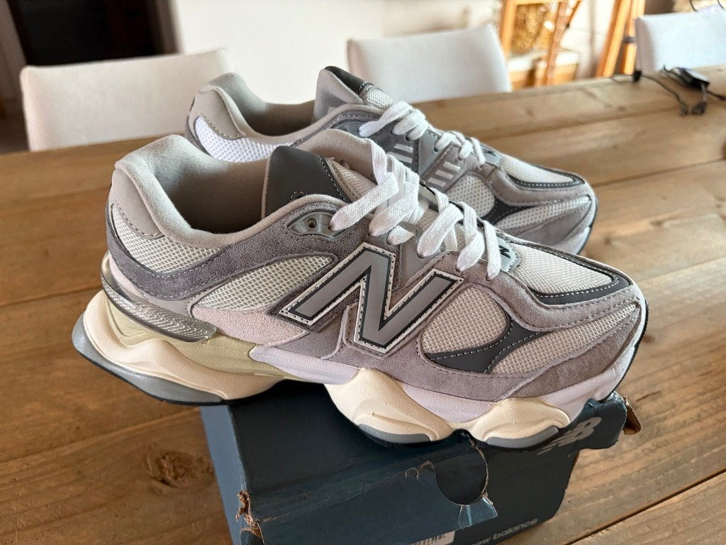 Espadrilles New Balance - modèle 9060, Vêtements | Hommes, Chaussures, Neuf, Autres couleurs, New balance, Enlèvement