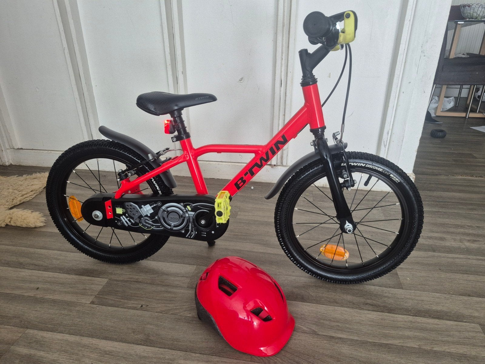 Vélo enfant 16pouces, Vélos & Vélomoteurs, Vélos | Vélos pour enfant, Comme neuf, 16 à 20 pouces, Frein sur jante, Enlèvement