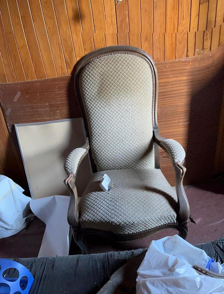 Chaise, Enlèvement