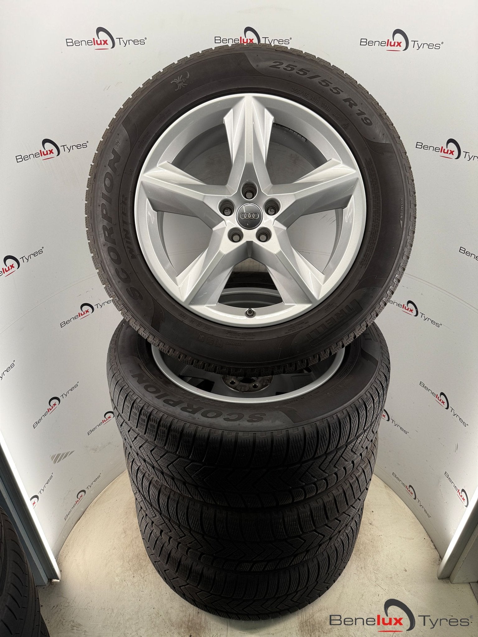 19'' winter set voor Audi e-tron Q7 Q8 Q5 SQ7 SQ8 RSQ7 RSQ8, 19 inch, Gebruikt, 255 mm, -