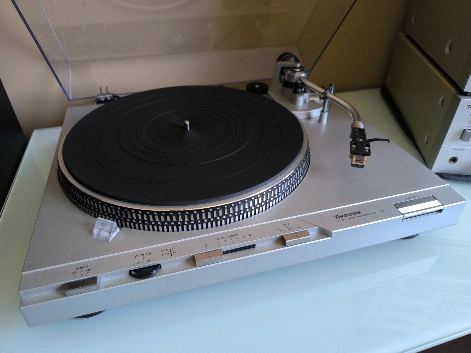 TECHNICS SL D3 - Direct Drive - Full Automatic System, Ophalen, Pitch-regelaar, Zo goed als nieuw, Platenspeler