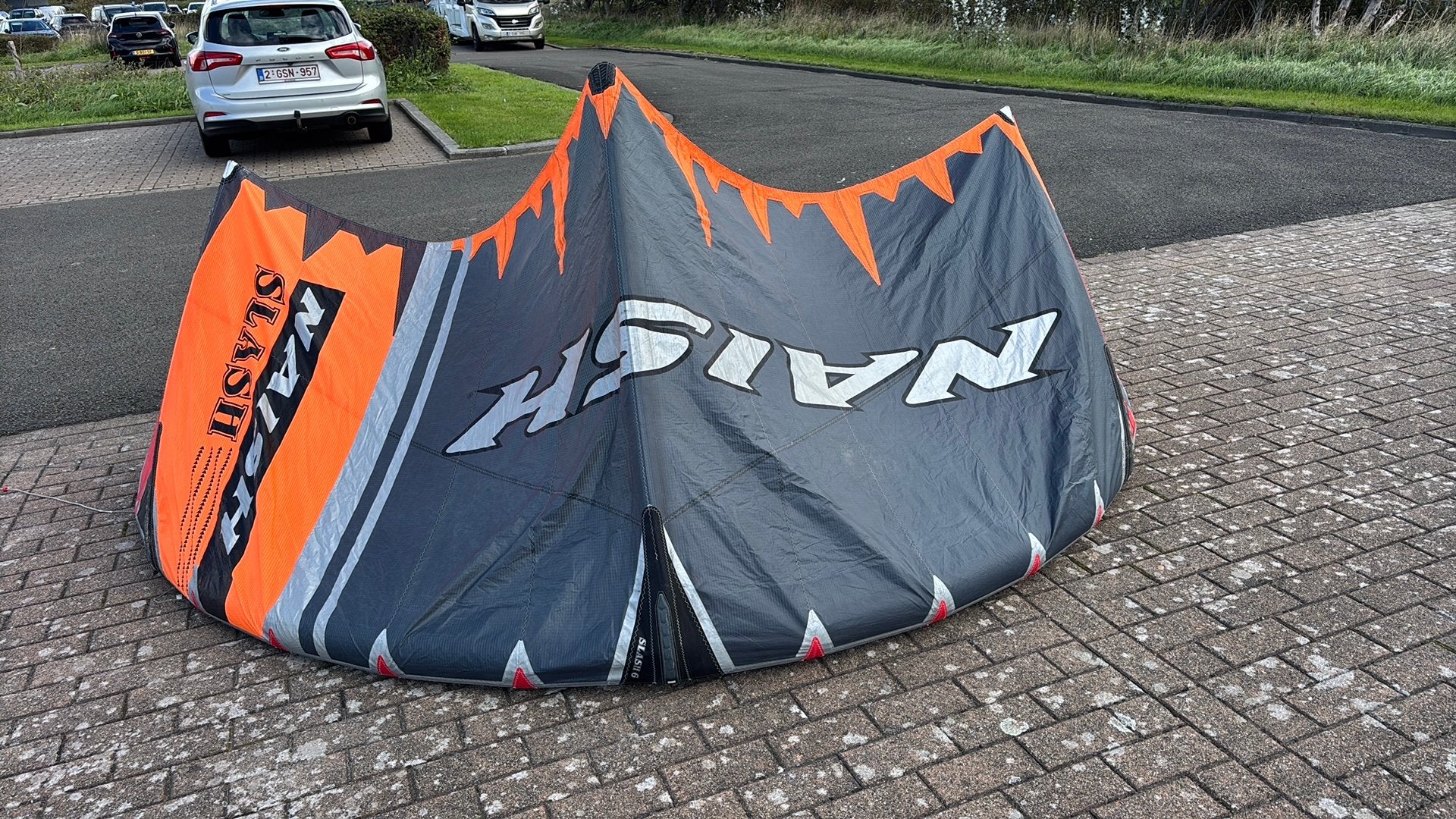 Naish slash 6 , 8 , 10, Watersport en Boten, Ophalen of Verzenden, Gebruikt, 6 m², Kite