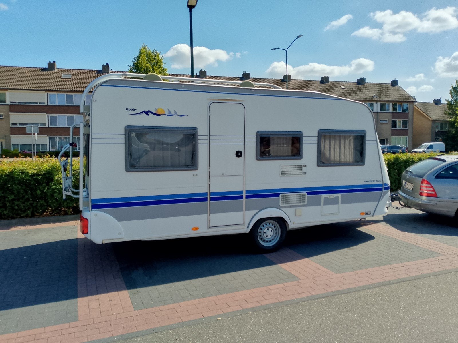 Hobby Excellent Easy 450 UF caravan te koop! 2004, Ringverwarming, Hobby, Frans bed, 750 - 1000 kg
