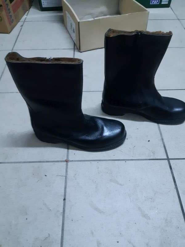 Leren veiligheidslaarzen, NIEUW,  30eur, Kleding | Heren, Schoenen, Ophalen, Wit, Nieuw, Werkschoenen